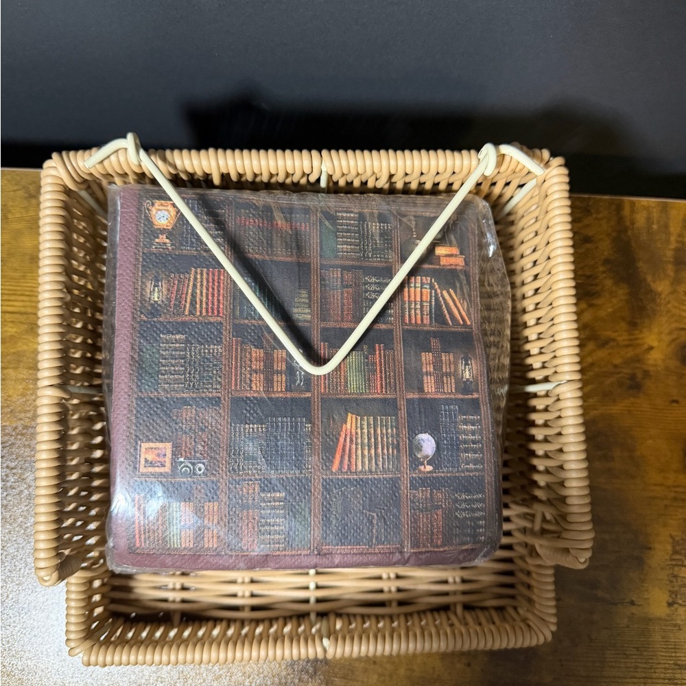 Book Napkins and Wicker Napkin Holder Bundle. NEW - Picture 5 of 5